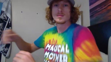 Redvelvet001  04-10-2021 video leggings